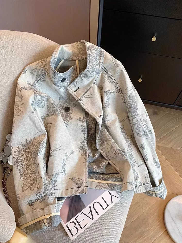 Women'S Fashion In The 90S - Women Light Grey Print Denim Jacket