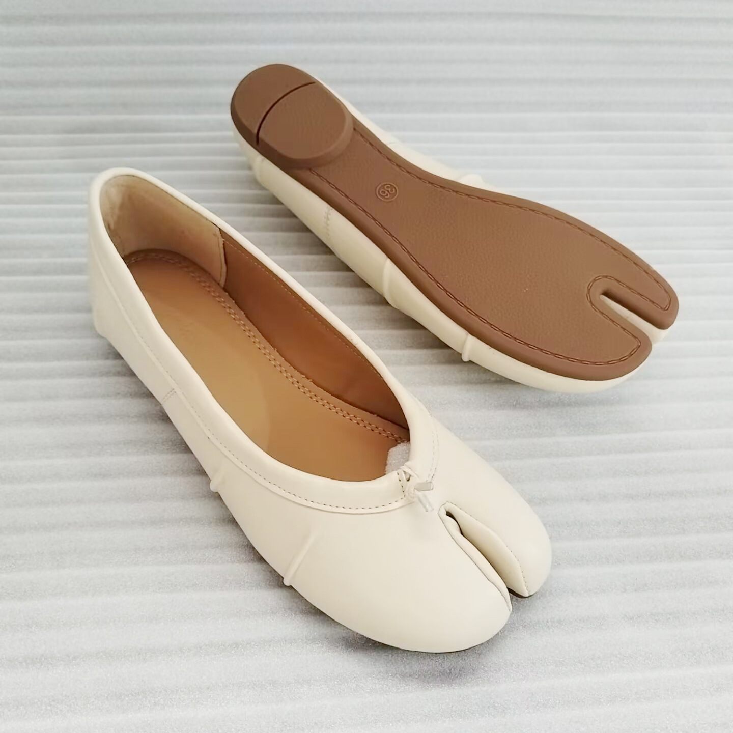 NEW Split Toe Flat Shoes Women - Women'S Fashion Walking Shoes review and price